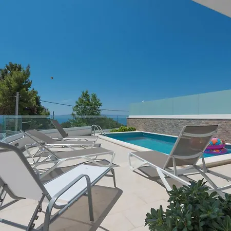 Mila Villa Makarska