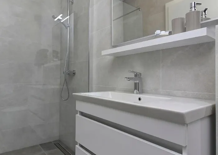 Mila * Макарська